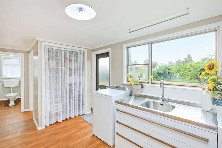 31 Holyrood Street Taradale_11