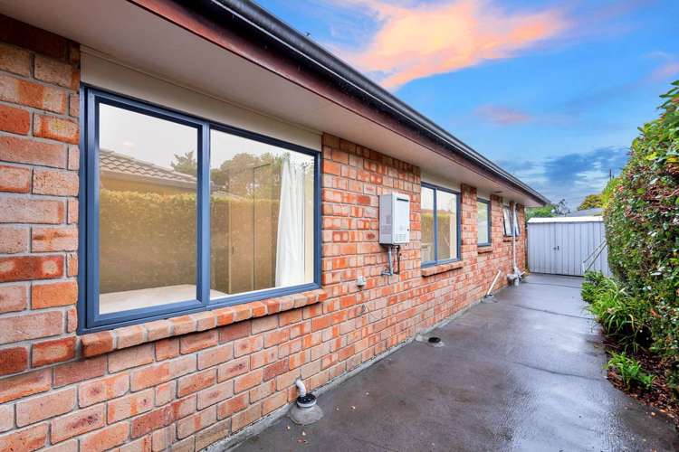 2/72 Swanson Road Henderson_21