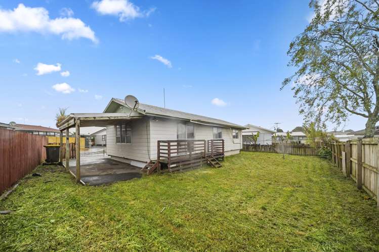 2/30 Kennington Drive_0