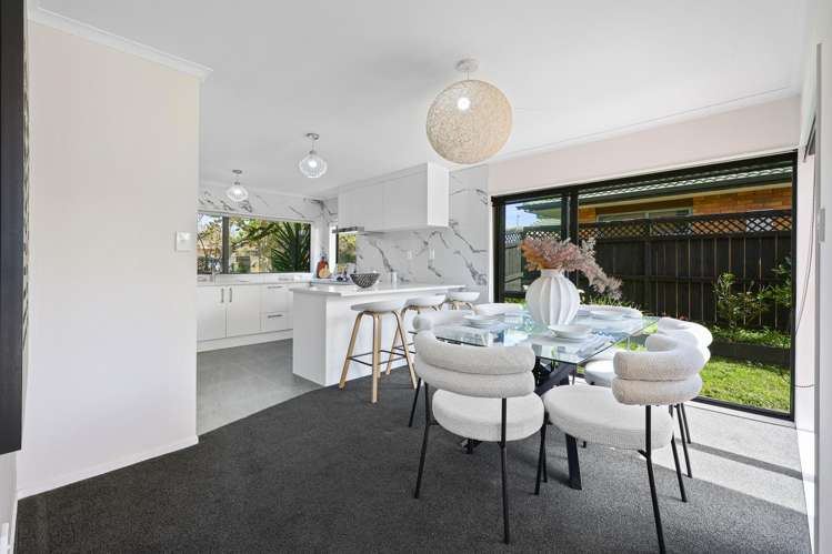 4 Cottesmore Place Huntington Park_11