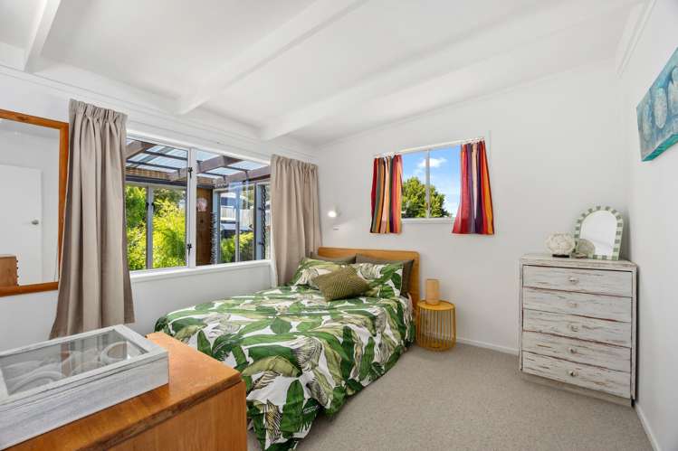 15 Kotanui Avenue Army Bay_11