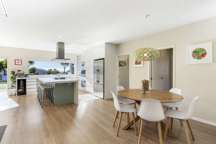 49 Beachwood Drive Hatfields Beach_14