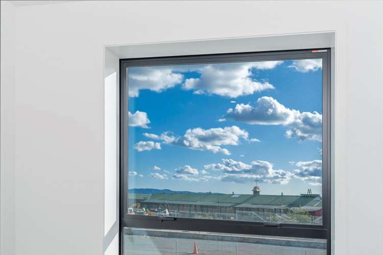 102/2A 2A Te Ara Taurapa Point Chevalier_9