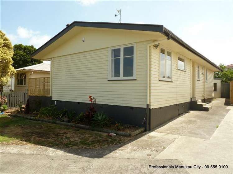 38 Brentford Place Manurewa_0