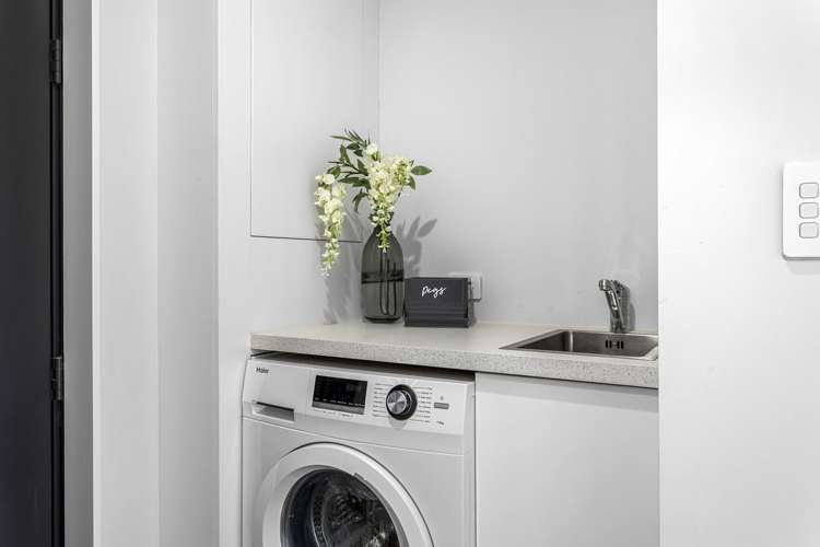 18c Collins Street Addington_12