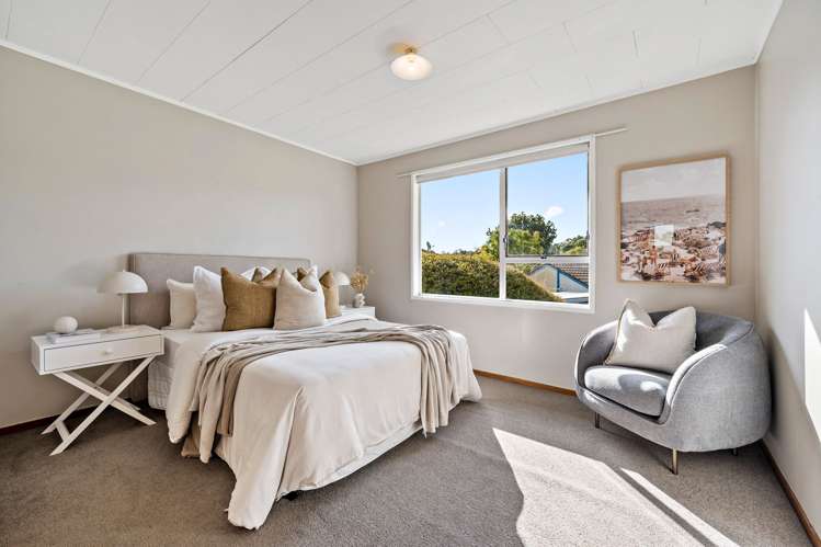 1/19 Glastron Place Bayview_13