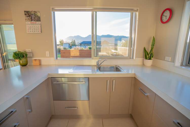 11 Wet Jacket Place Te Anau_18