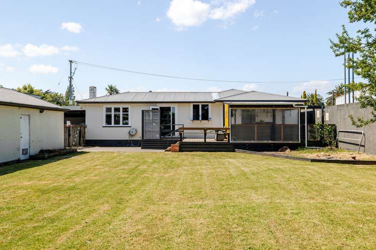 1 Halls Road Pahiatua_14
