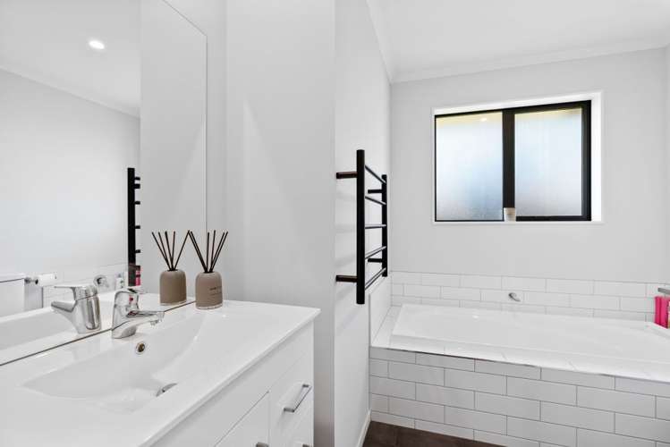 55 Jean Archie Drive Rolleston_9