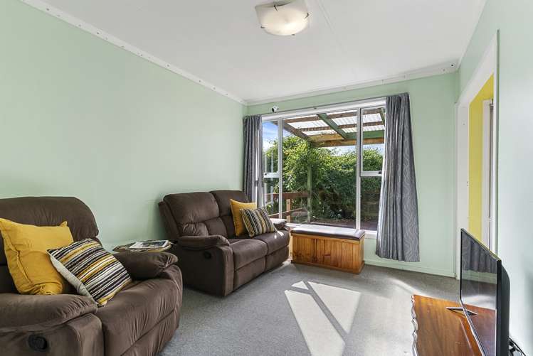 18 Waddell Avenue Point England_9