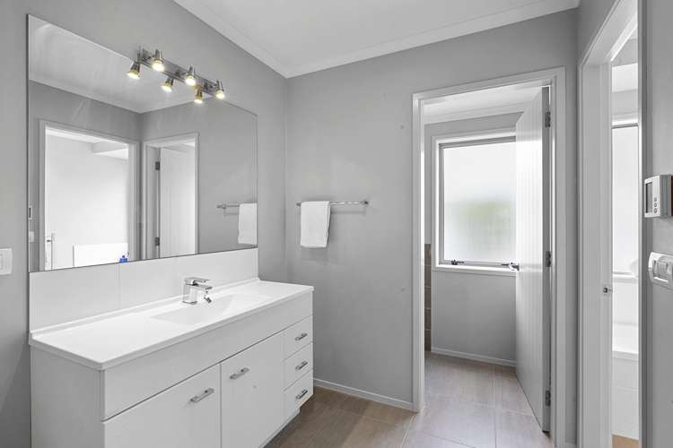 27 Redwood Crescent Hurdon_16