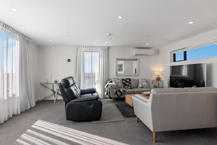 604/12 Latimer Square Christchurch Central_12