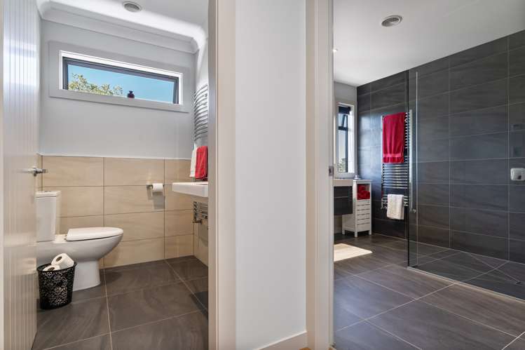 6 Camellia Lane Carterton_9