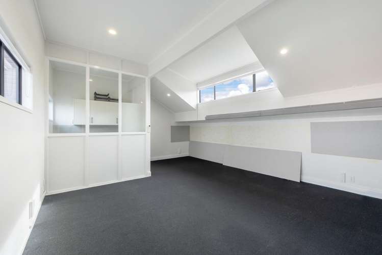 8/37 Moore Street Howick_4
