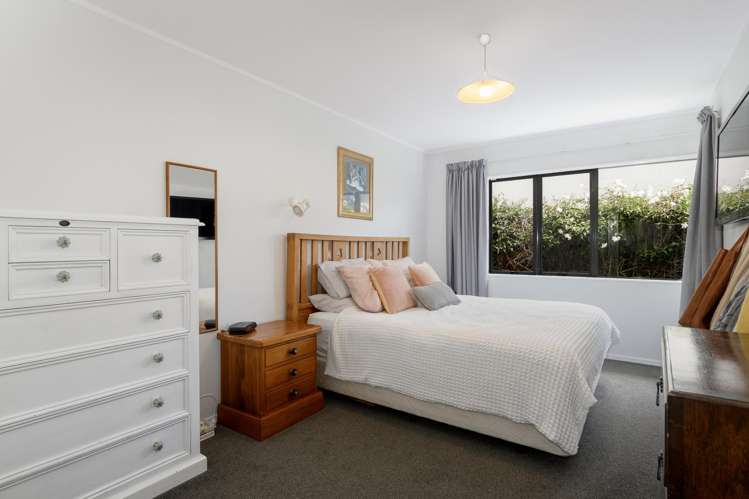 46 Seaview Road Otumoetai_9