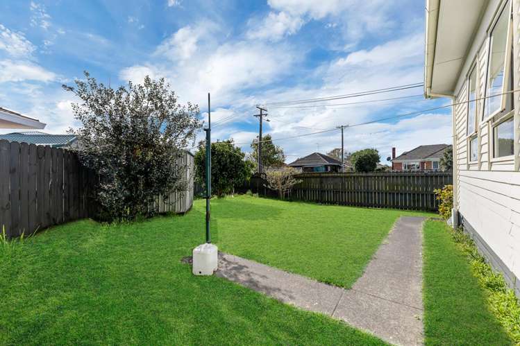 21 Kautami Avenue Papatoetoe_17