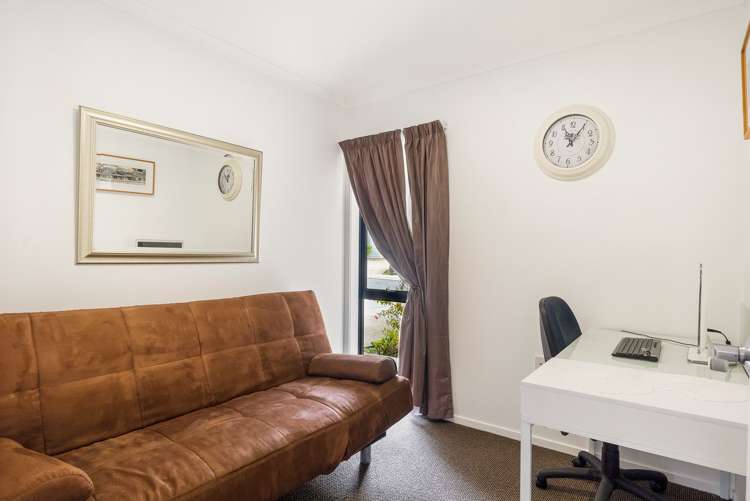 85 Riverstone Drive Riverstone Terraces_16