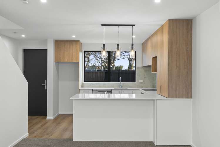 2/15 Tralee Place Bishopdale_1