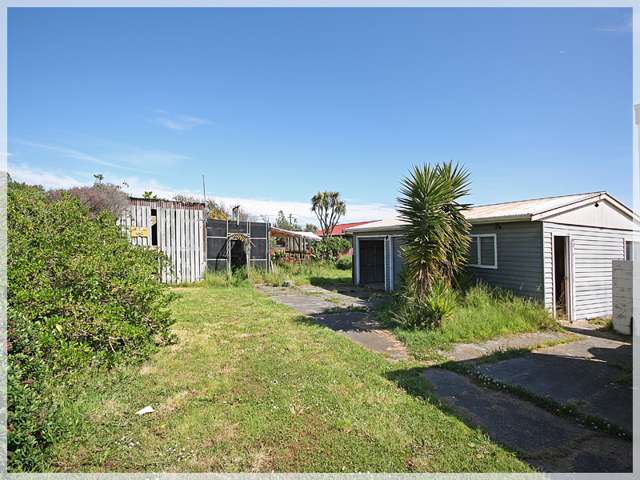 14 Linklater Avenue Foxton Beach_4