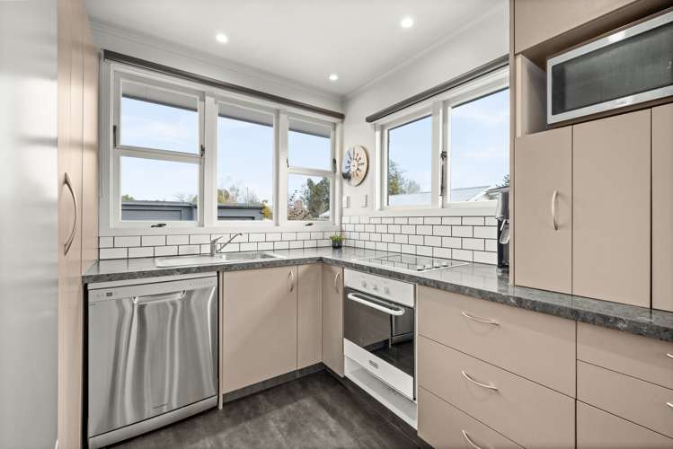 54 Upham Street Havelock North_5