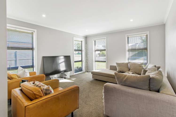 16 Eric Batchelor Place Waimate_6