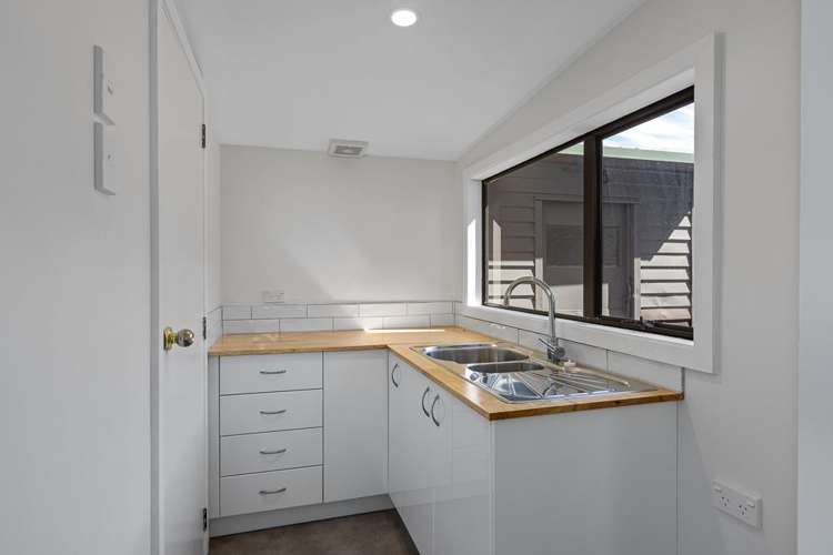 42 Foster Crescent Snells Beach_14