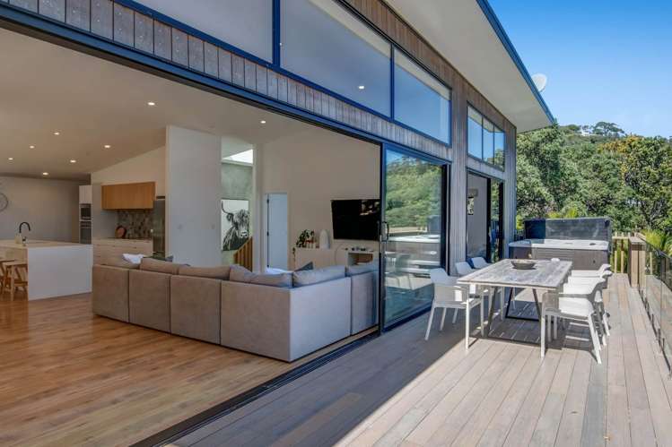 167 Motutara Road Muriwai_7