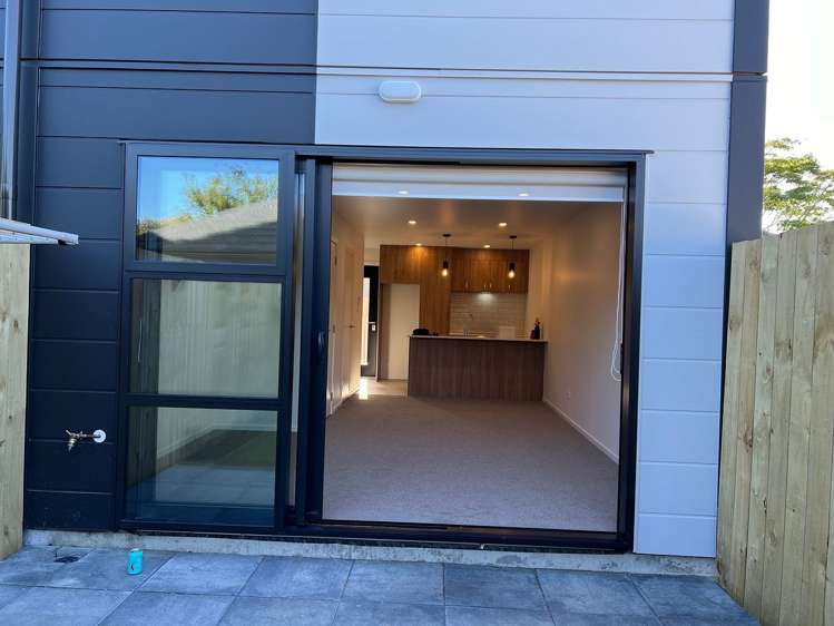 4/20 Moor Avenue Te Atatu Peninsula_6
