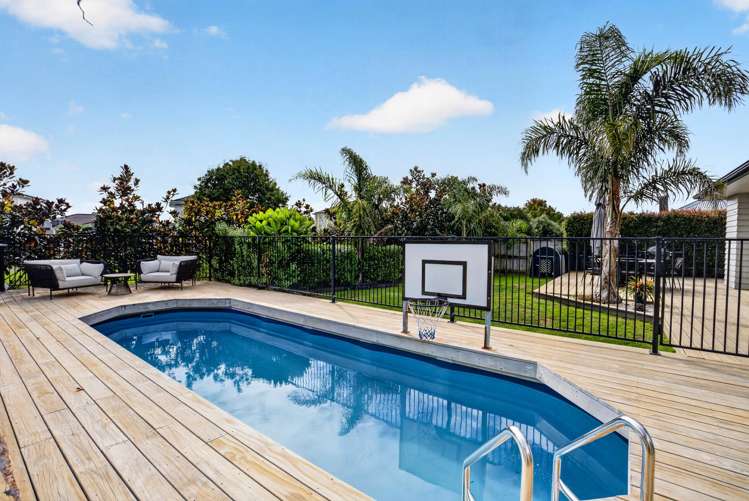 6 Giarni Place Karaka_47