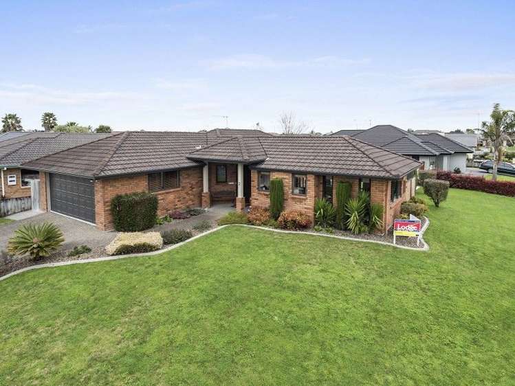 2 Holford Place Huntington_11