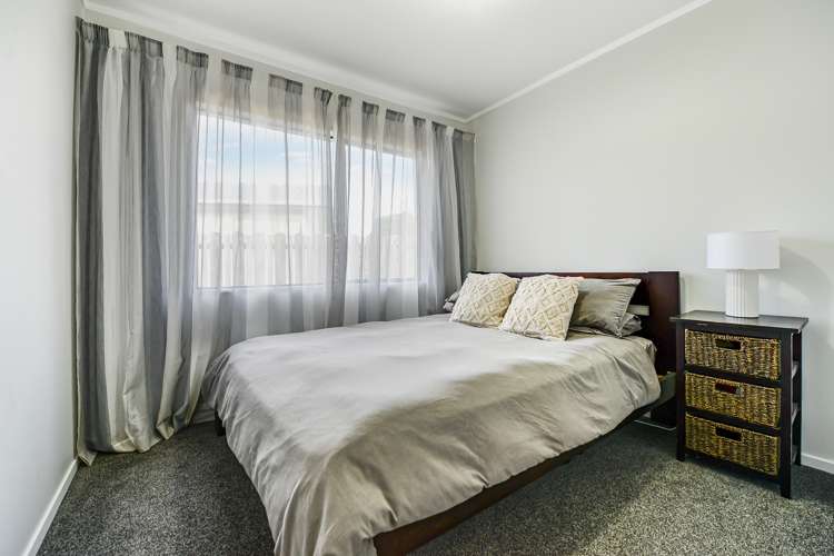 37 Balmerino Crescent Pukete_11