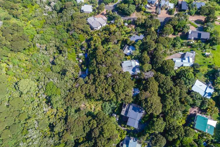 75 Victoria Road South_4