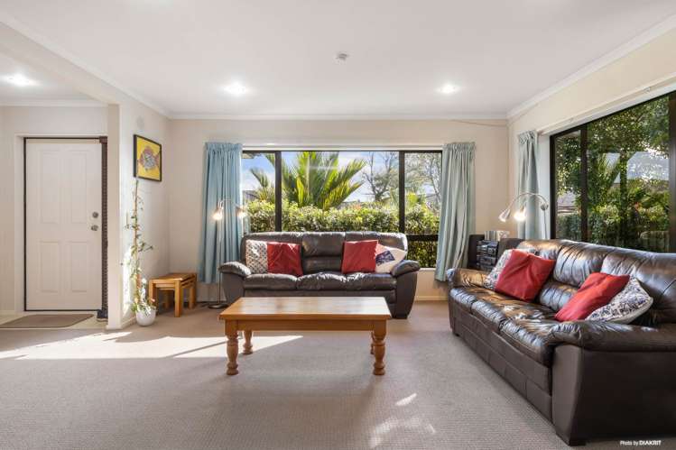 15 Wroxton Place Waiuku_4