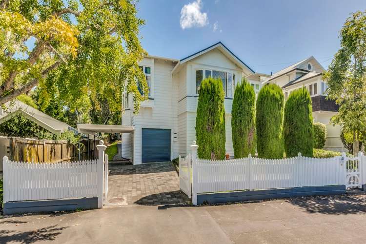 55 Tainui Road Devonport_16