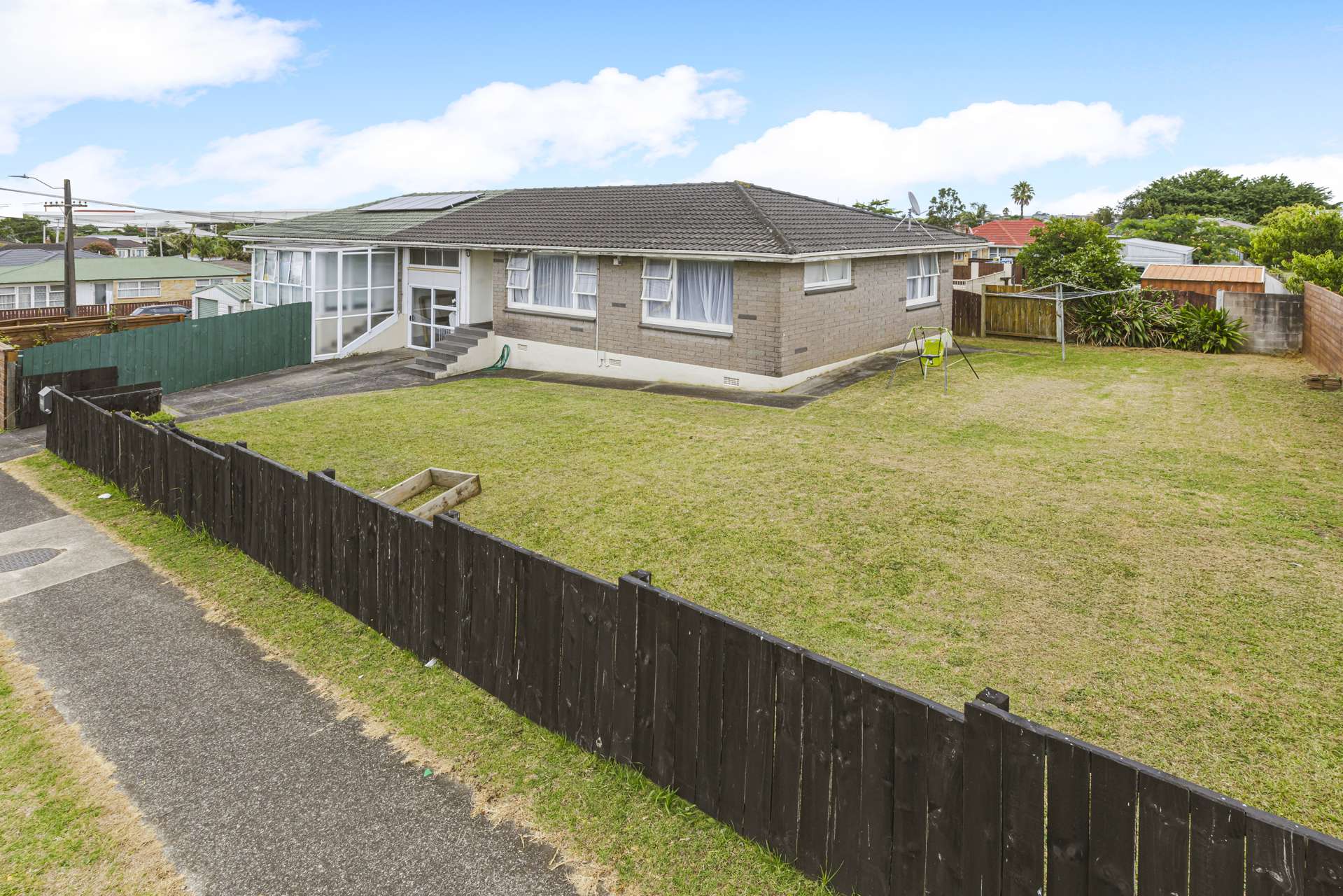 1/93 Kenderdine Road Papatoetoe_0