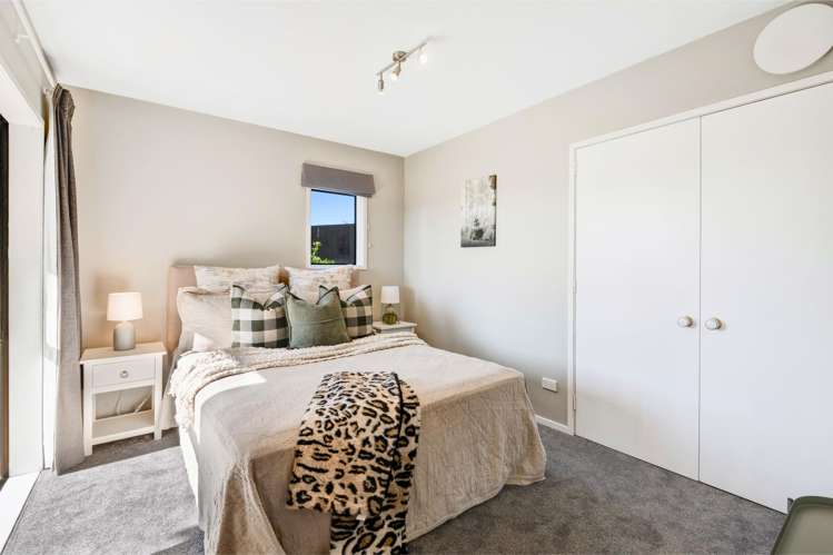 24 Halldene Terrace Red Beach_19