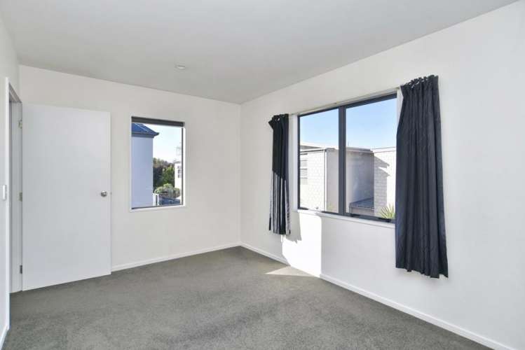 4/62 King Street Sydenham_11