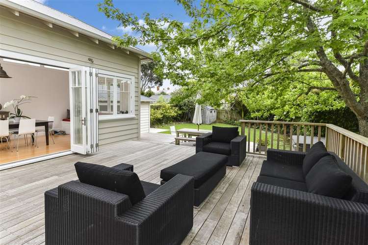 169 Vauxhall Road Narrow Neck_6