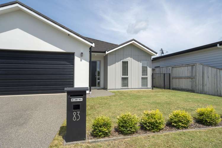 83 Awatira Drive Papamoa Beach_1
