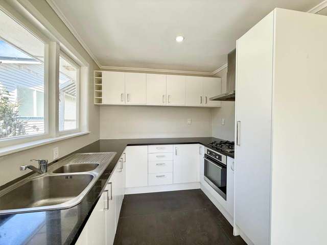 176 Landscape Road Mt Eden_1