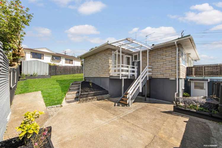 63 Triangle Road Massey_6