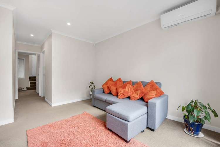 100 Arrowsmith Drive Flat Bush_1