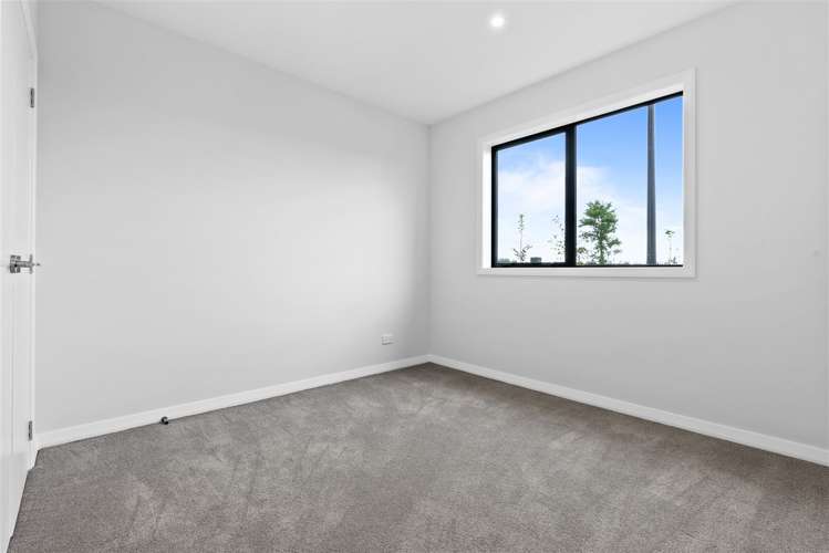 110 Monument Road Clevedon_16