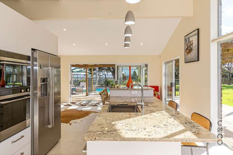 584 Ridge Road Riverhead_6