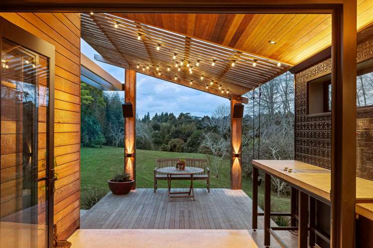 581 West Coast Road Oratia_16