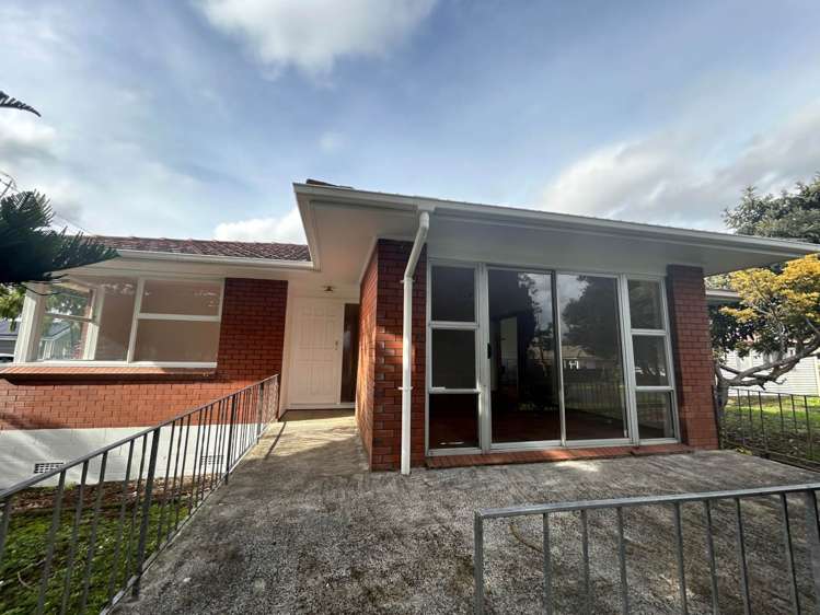 2a Dalry Place Mangere Bridge_0