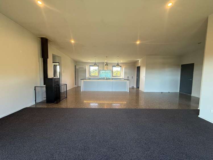 2 Little Paddock Hokitika_7