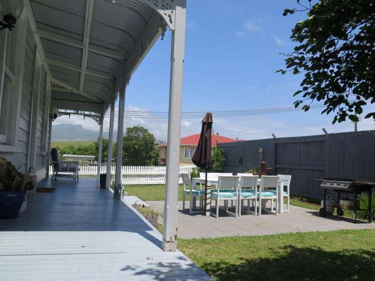 2 Smith Street Raglan_17