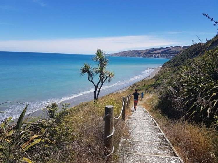 3 The Parade Motunau_17