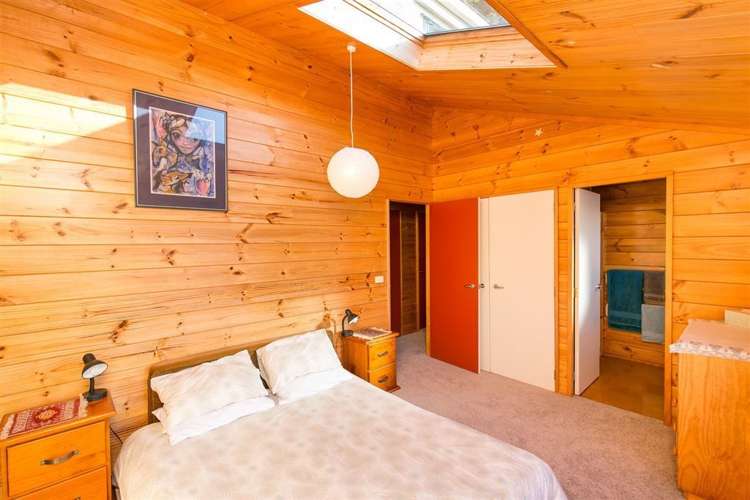 409 Karaka Bay Road Karaka Bays_10